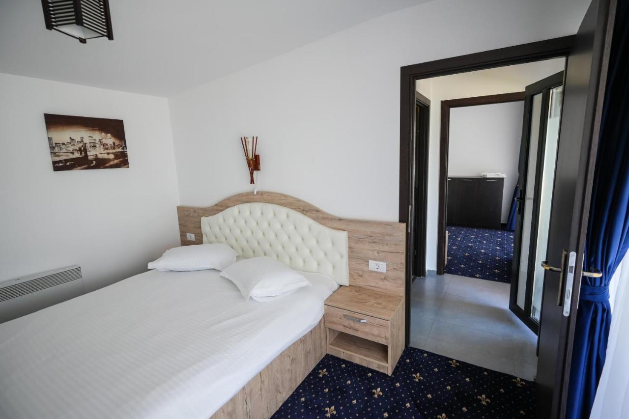 Bungalowuri "Doi Cocosi " Villa Horezu Ngoại thất bức ảnh