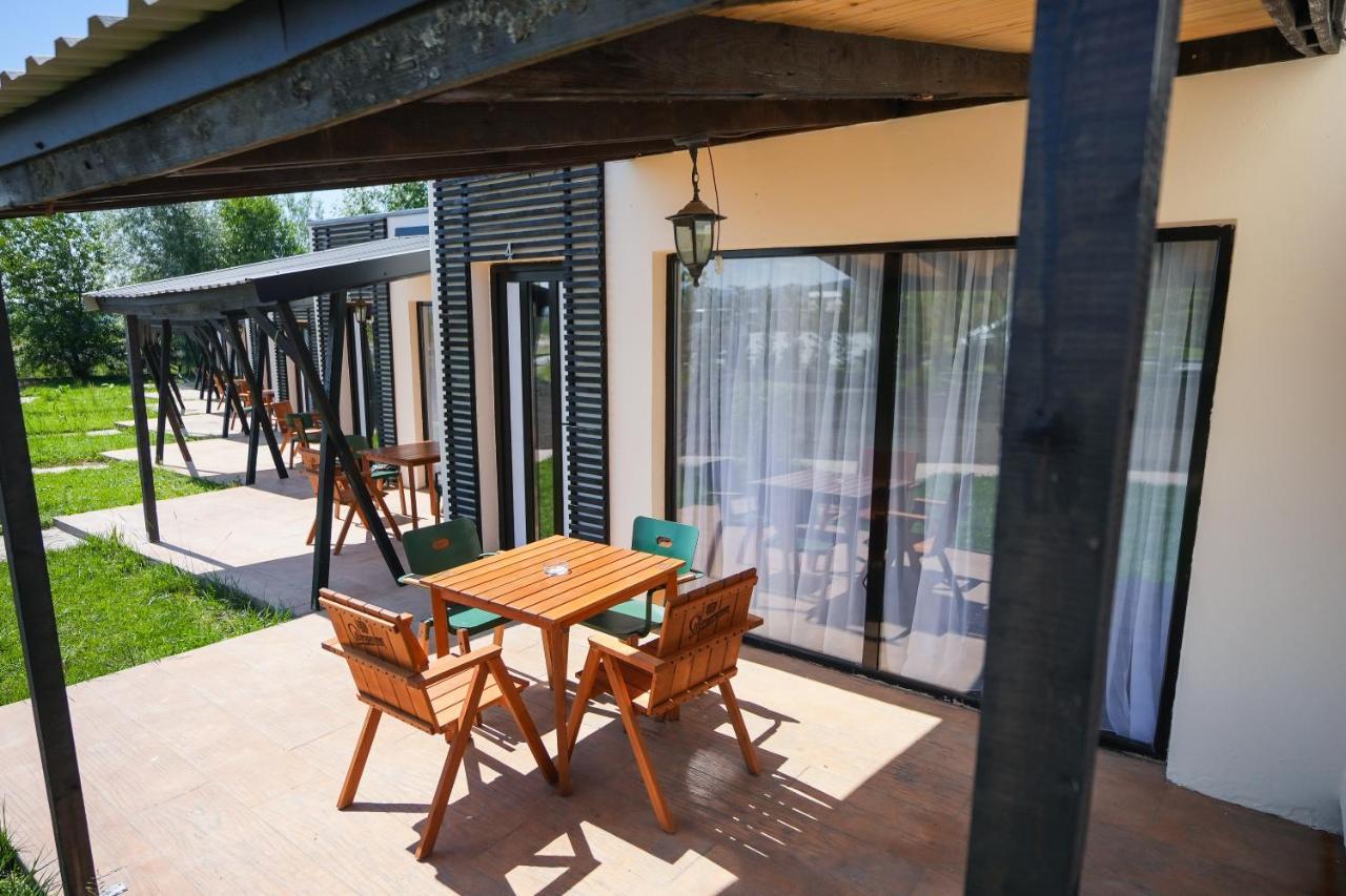 Bungalowuri "Doi Cocosi " Villa Horezu Ngoại thất bức ảnh