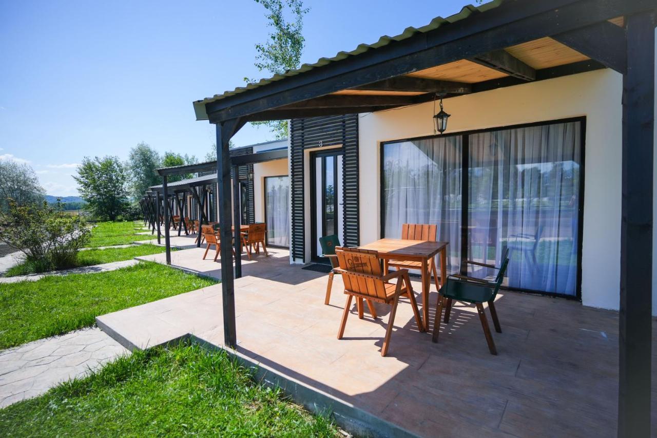 Bungalowuri "Doi Cocosi " Villa Horezu Ngoại thất bức ảnh