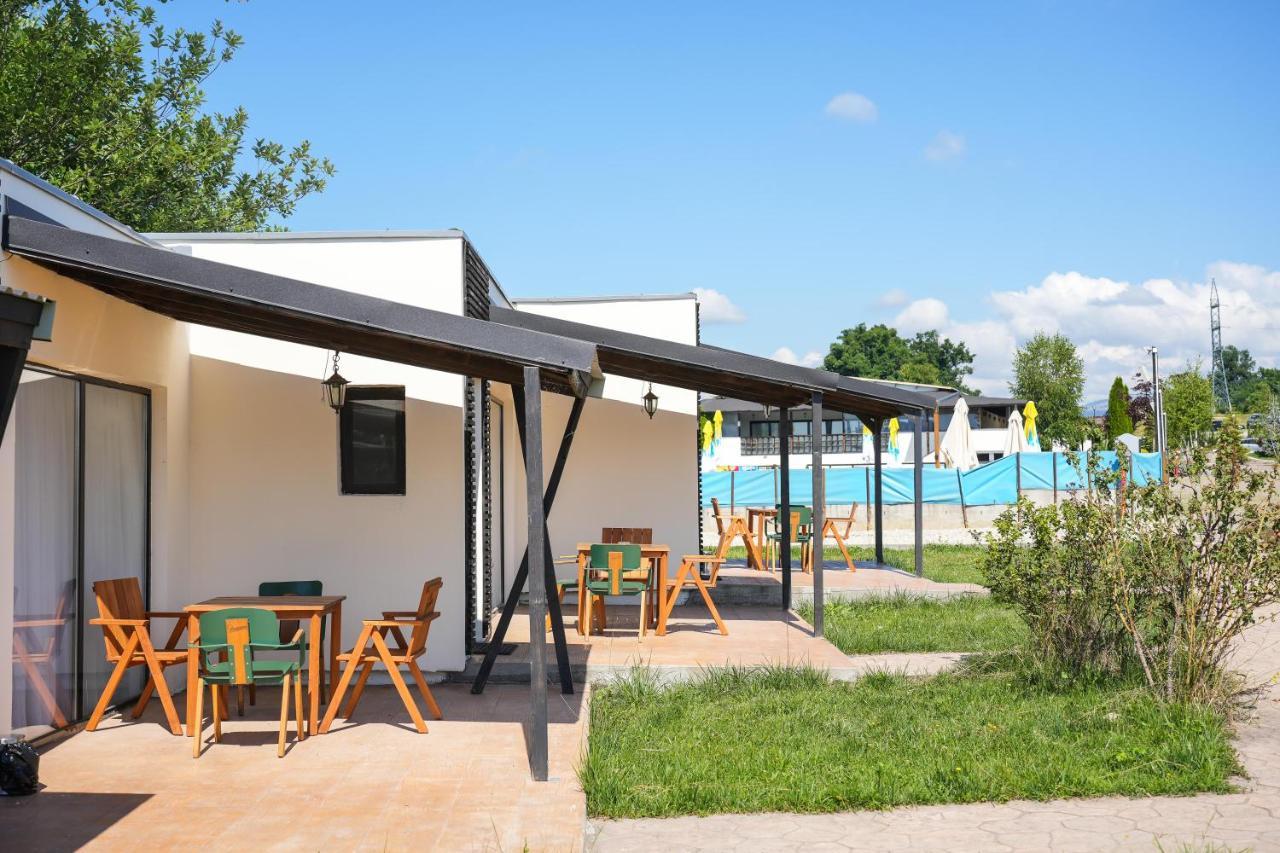 Bungalowuri "Doi Cocosi " Villa Horezu Ngoại thất bức ảnh